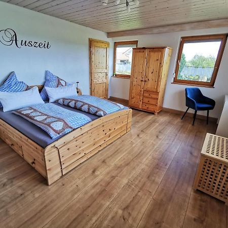 Apartment Auszeit Mit Kueche Viel Ruhe Und Natur Untrasried Exterior foto