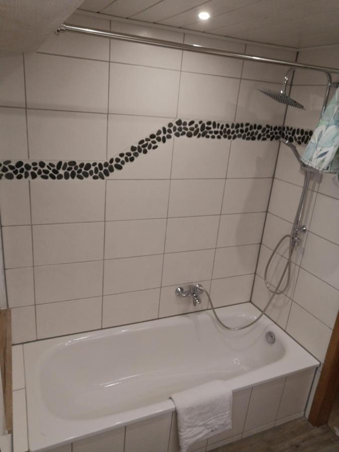 Apartment Auszeit Mit Kueche Viel Ruhe Und Natur Untrasried Exterior foto